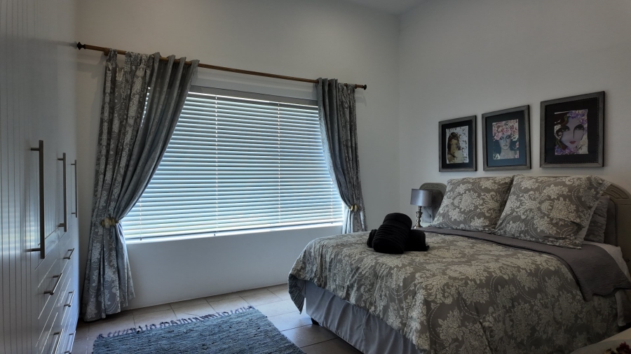 7 Bedroom Property for Sale in Stilbaai Wes Western Cape